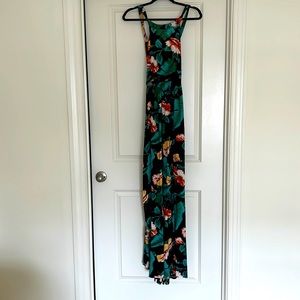 Navy Blue Palm Print Cross Back Maternity Maxi Dress
